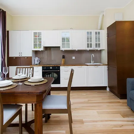 Nadmorski Rentyear Διαμέρισμα Γκντανσκ